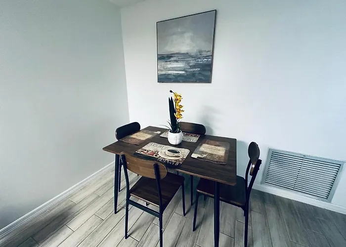 Beautiful Brand-New Studio